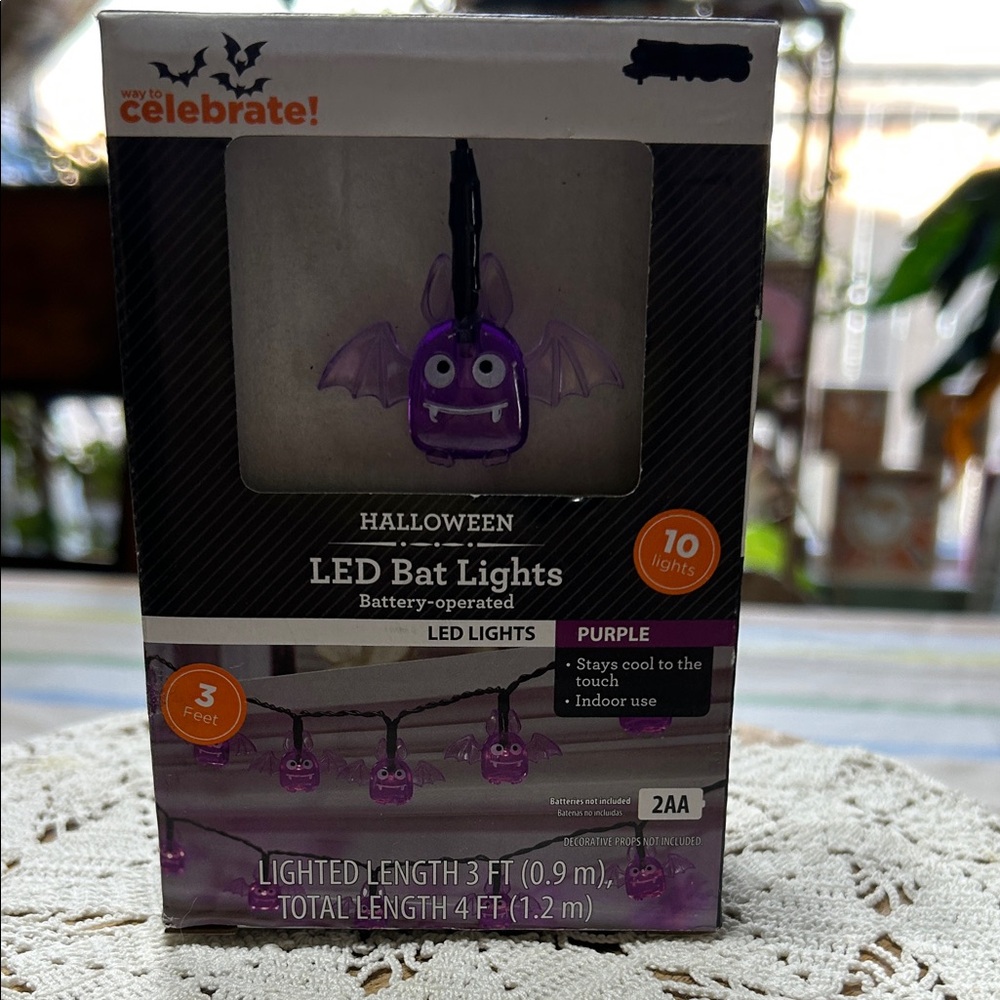 Halloween LED Bat Lights Battery Operated Indoor Use Stays Cool To The Touch NIB